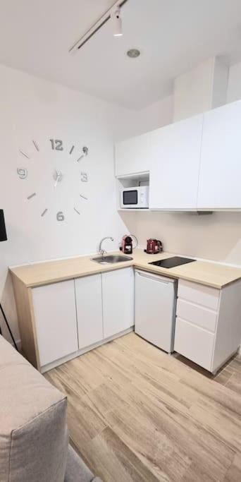 Apartamento En El Centro Bajo A