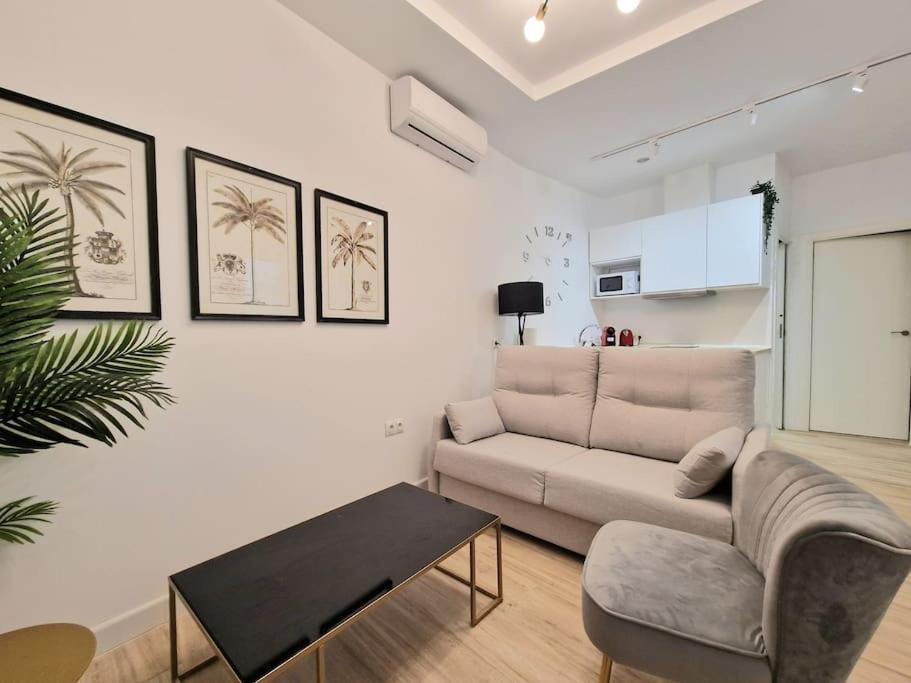 Apartamento En El Centro Bajo A Cádis