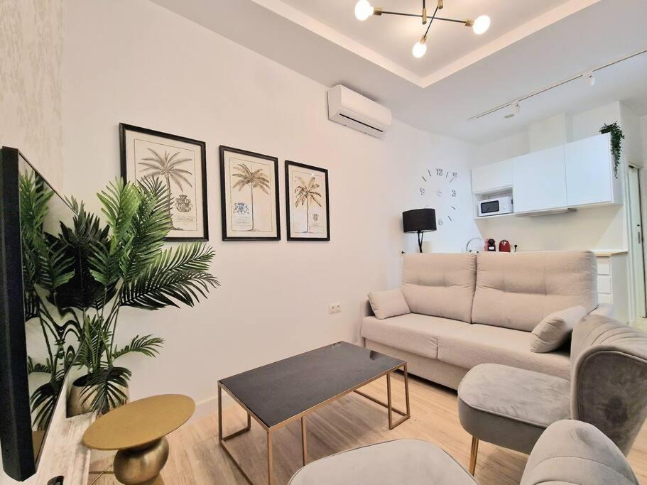 En El Centro Bajo A Apartamento *